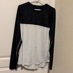 American Eagle Outfitters Black Crew Neck Athletic Tee